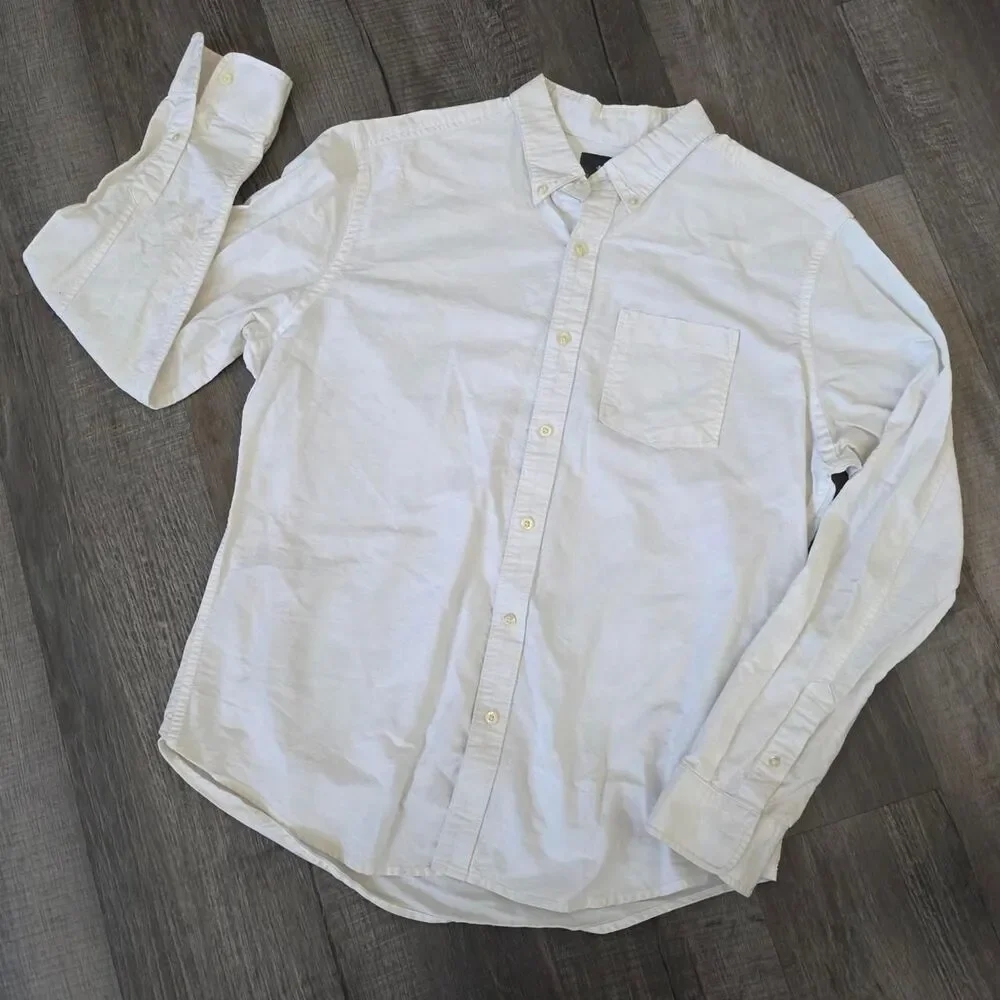 Hawking's McGill Men's White Long Sleeve Pocket Button Down Shirt, Size Large